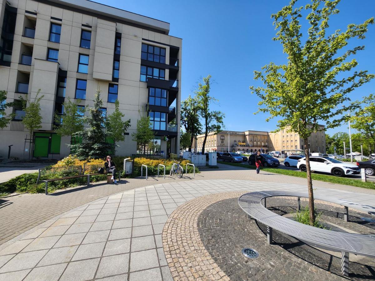 Dwa Jelonki, Ul Sciegiennego, Centrum, Garaz, Ogrodek Kielce Exterior foto