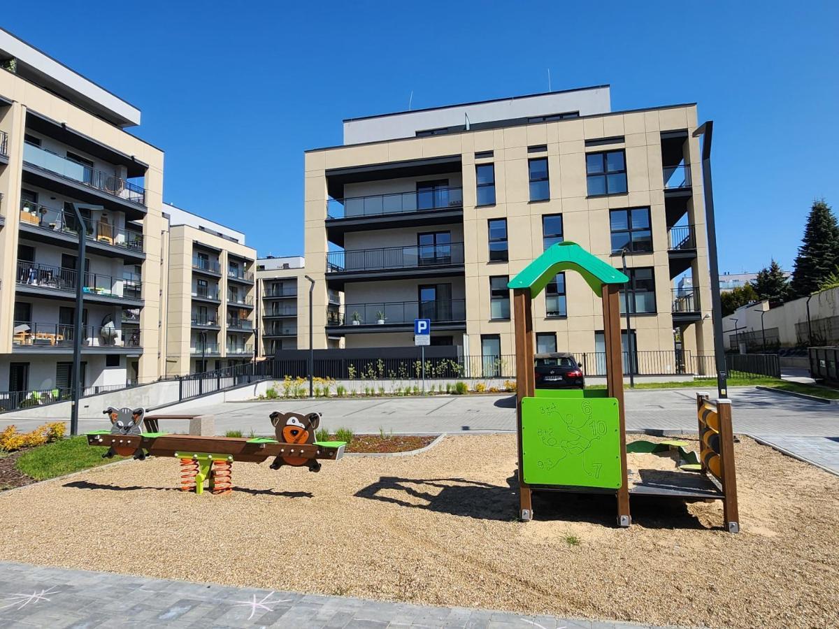 Dwa Jelonki, Ul Sciegiennego, Centrum, Garaz, Ogrodek Kielce Exterior foto