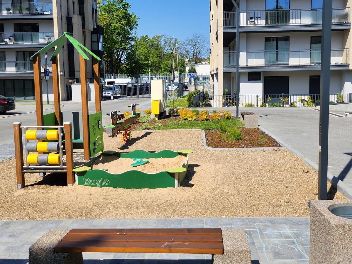 Dwa Jelonki, Ul Sciegiennego, Centrum, Garaz, Ogrodek Kielce Exterior foto